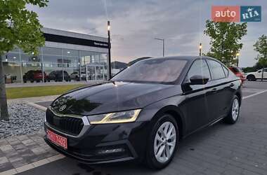Ліфтбек Skoda Octavia 2022 в Мукачевому