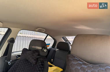 Лифтбек Skoda Octavia 2002 в 