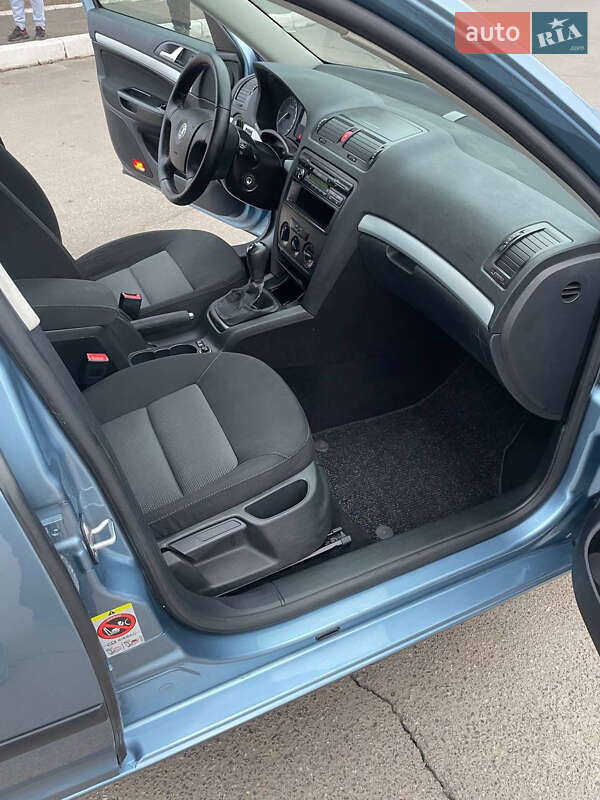 Лифтбек Skoda Octavia 2008 в Киеве