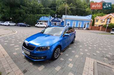 Универсал Skoda Octavia 2014 в Ужгороде