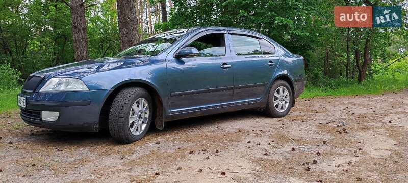 Лифтбек Skoda Octavia 2006 в Кропивницком