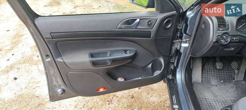 Лифтбек Skoda Octavia 2006 в Кропивницком