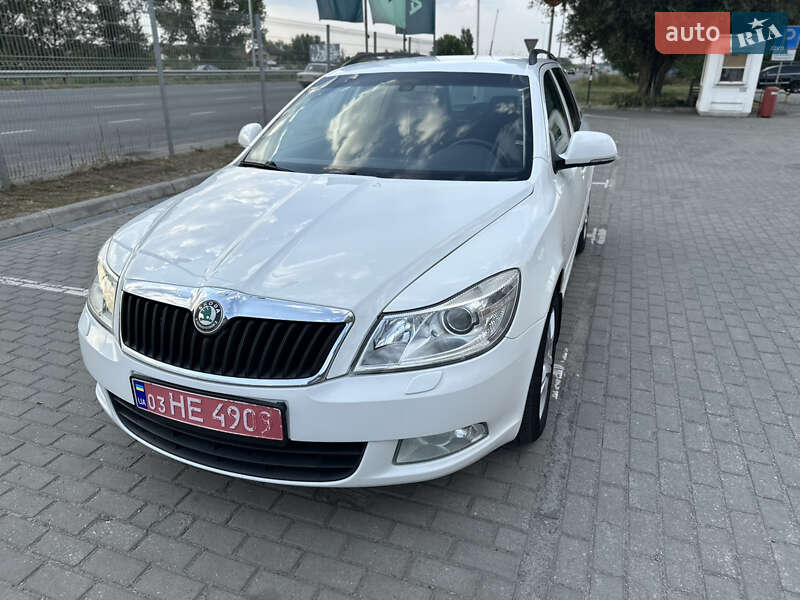 Універсал Skoda Octavia 2009 в Києві