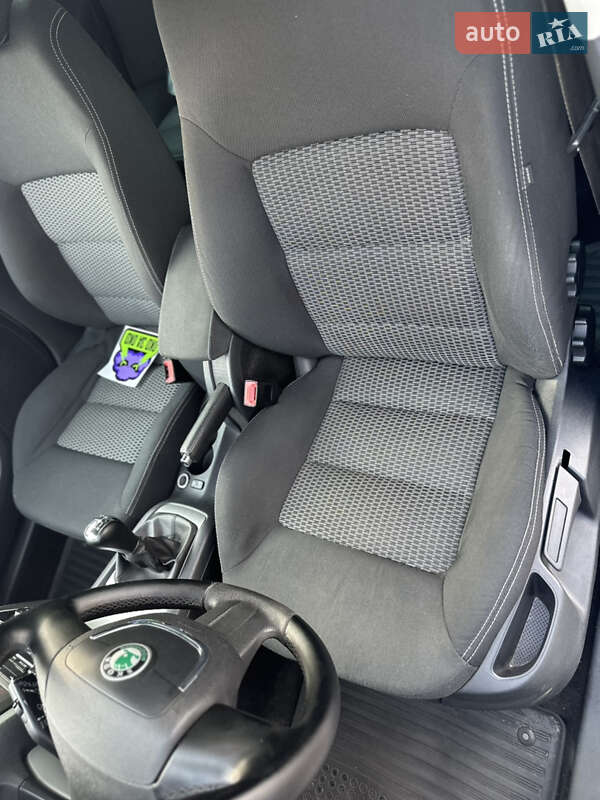 Універсал Skoda Octavia 2009 в Києві