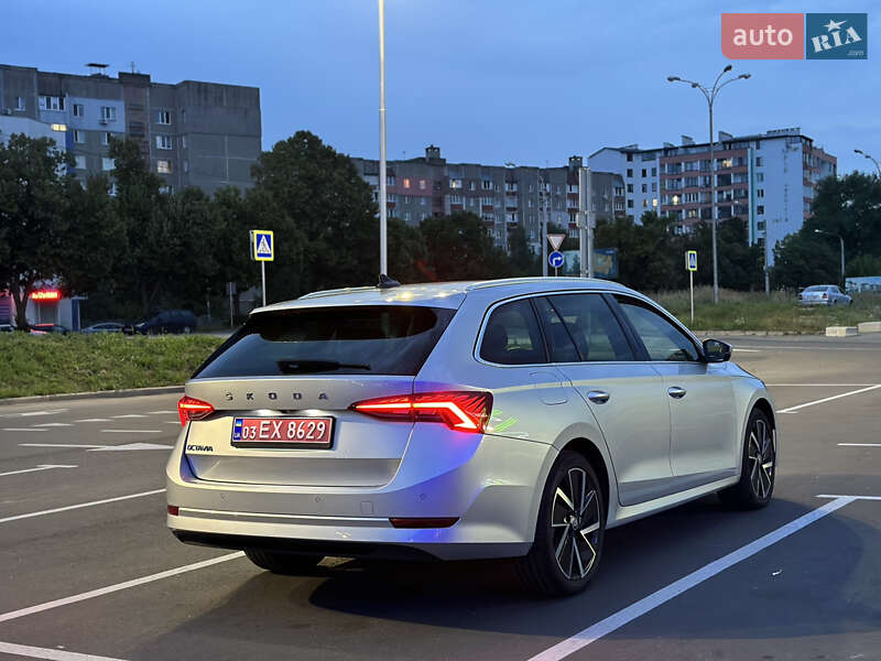 Універсал Skoda Octavia 2021 в Чернігові