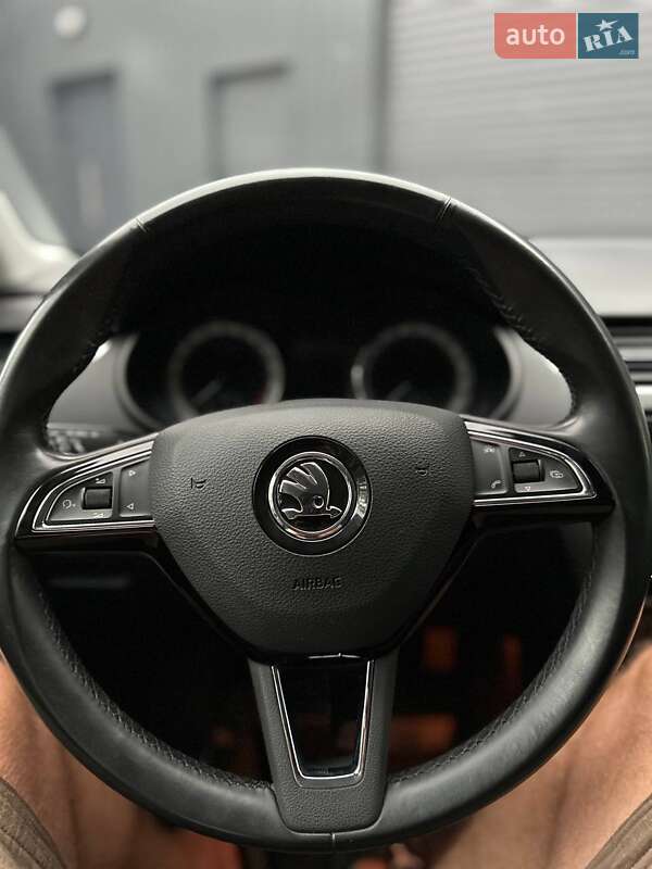 Універсал Skoda Octavia 2017 в Кропивницькому