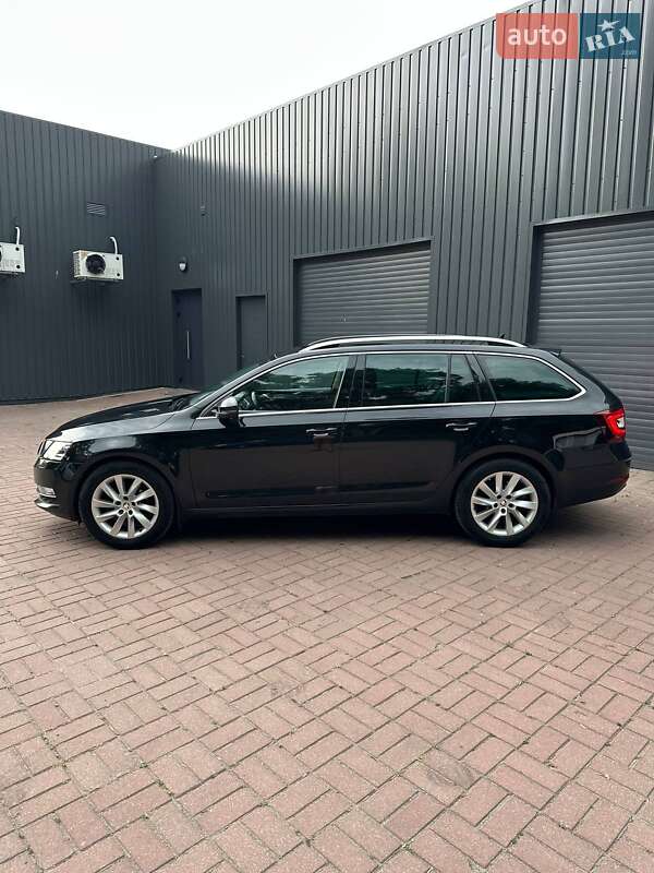 Універсал Skoda Octavia 2017 в Кропивницькому