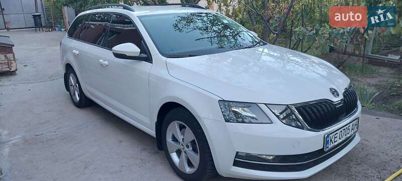 Универсал Skoda Octavia 2018 в Днепре фото 15 Универсал Skoda Octavia 2018 в Днепре