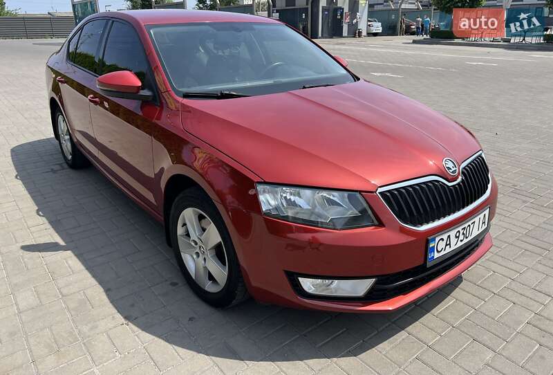 Лифтбек Skoda Octavia 2016 в Черкассах