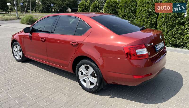 Лифтбек Skoda Octavia 2016 в Черкассах