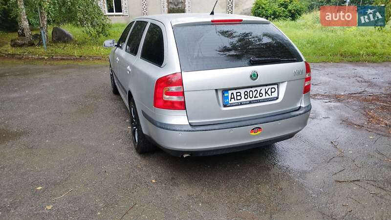 Универсал Skoda Octavia 2006 в Немирове
