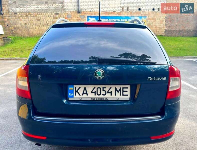 Универсал Skoda Octavia 2012 в Новой Басане