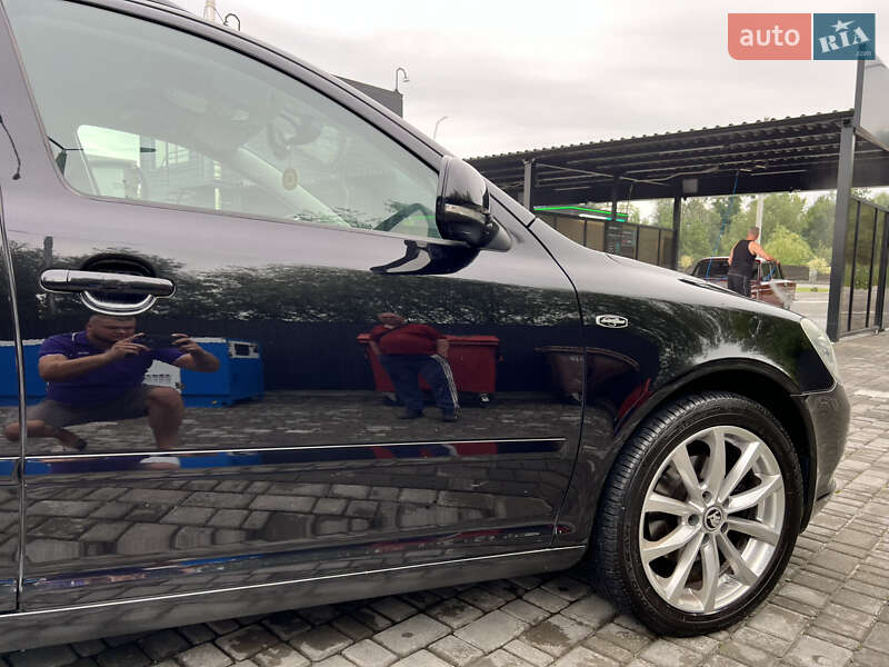 Универсал Skoda Octavia 2012 в Ровно