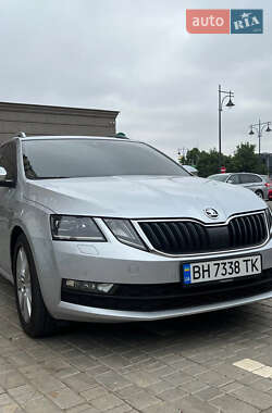 Универсал Skoda Octavia 2018 в Одессе