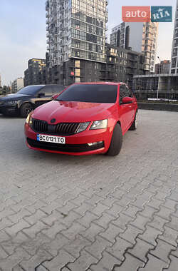 Лифтбек Skoda Octavia 2017 в Львове