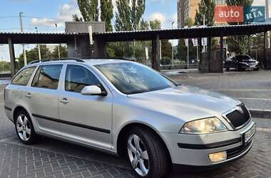 Універсал Skoda Octavia 2006 в Кропивницькому