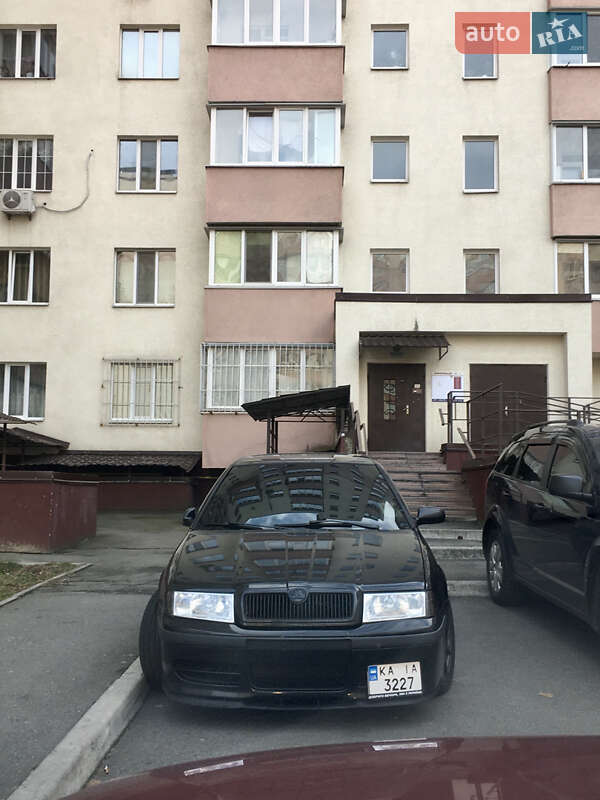 Ліфтбек Skoda Octavia 2008 в Києві