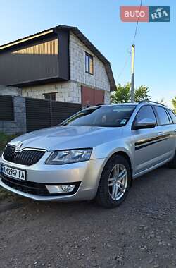 Универсал Skoda Octavia 2016 в Радомышле