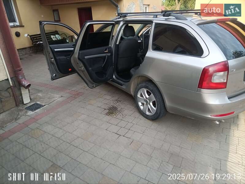 Універсал Skoda Octavia 2008 в Городку