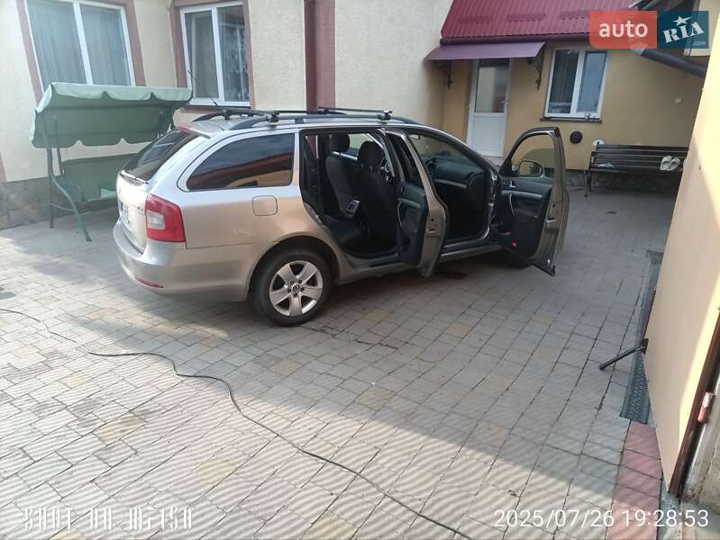 Універсал Skoda Octavia 2008 в Городку