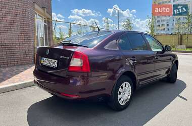 Лифтбек Skoda Octavia 2011 в 