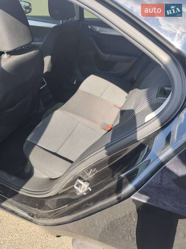 Ліфтбек Skoda Octavia 2014 в Києві фото 21 Ліфтбек Skoda Octavia 2014 в Києві