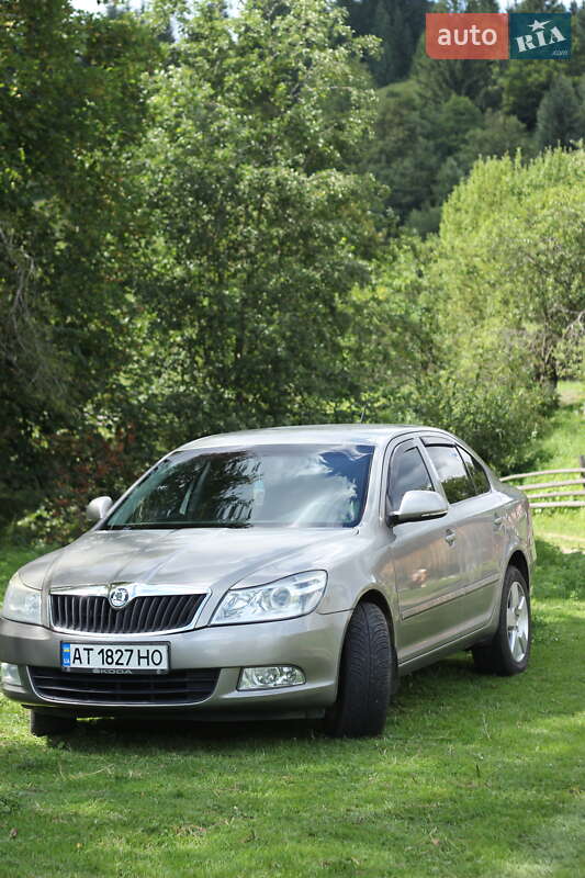 Лифтбек Skoda Octavia 2009 в Верховине