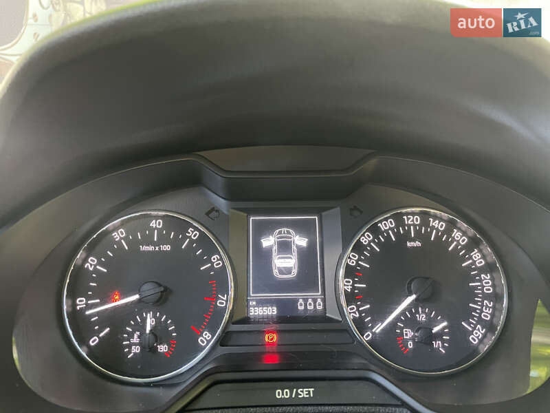 Лифтбек Skoda Octavia 2015 в Львове