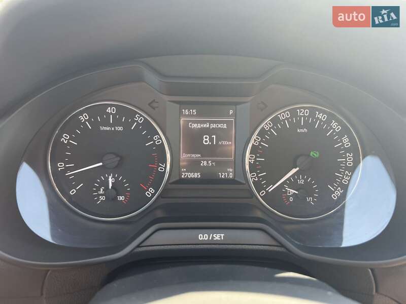 Лифтбек Skoda Octavia 2014 в Кропивницком