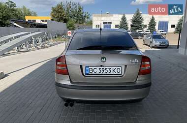 Лифтбек Skoda Octavia 2008 в 