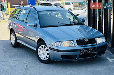 Универсал Skoda Octavia 2004 в Харькове