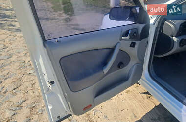 Лифтбек Skoda Octavia 2004 в 
