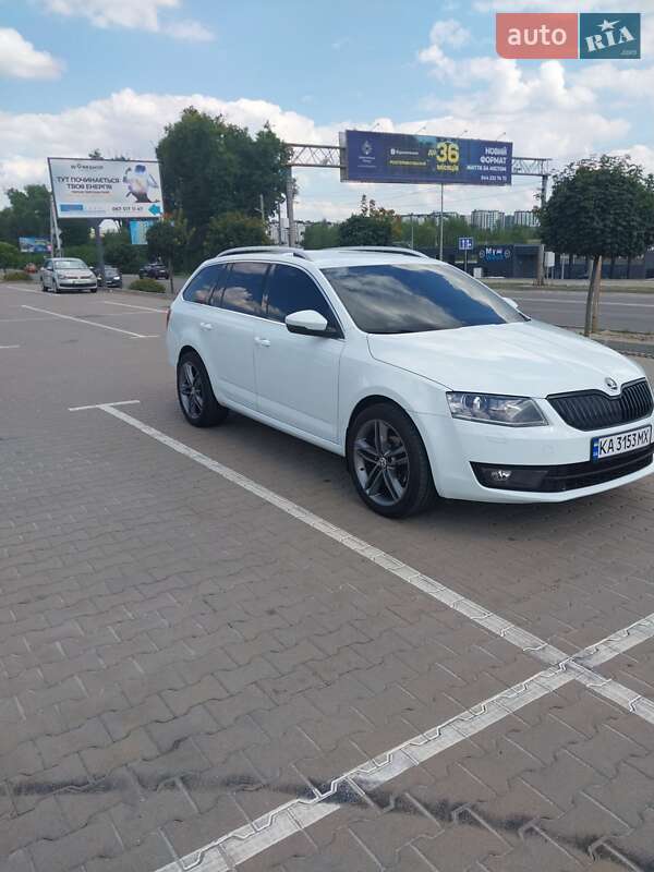 Универсал Skoda Octavia 2015 в Киеве