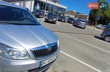 Лифтбек Skoda Octavia 2012 в Львове