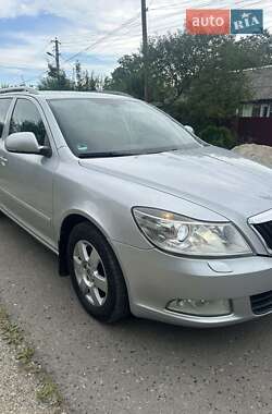 Универсал Skoda Octavia 2011 в Калуше