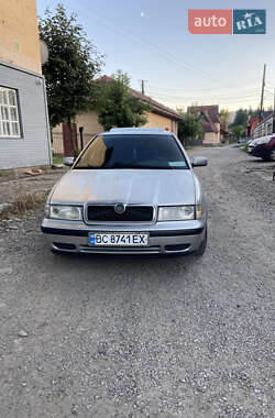 Лифтбек Skoda Octavia 1997 в Ворохте