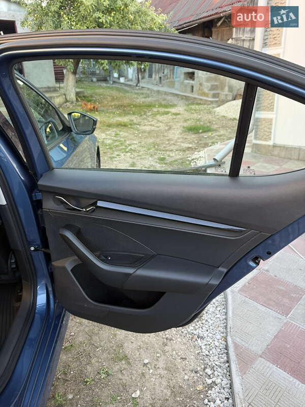 Лифтбек Skoda Octavia 2020 в Тернополе фото 23 Лифтбек Skoda Octavia 2020 в Тернополе