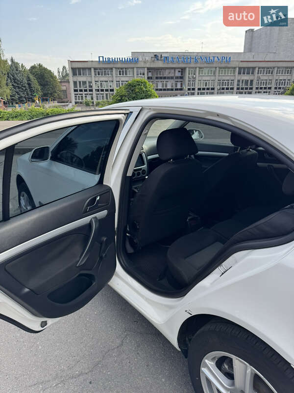 Ліфтбек Skoda Octavia 2006 в Кривому Розі