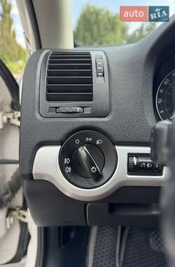 Лифтбек Skoda Octavia 2006 в 
