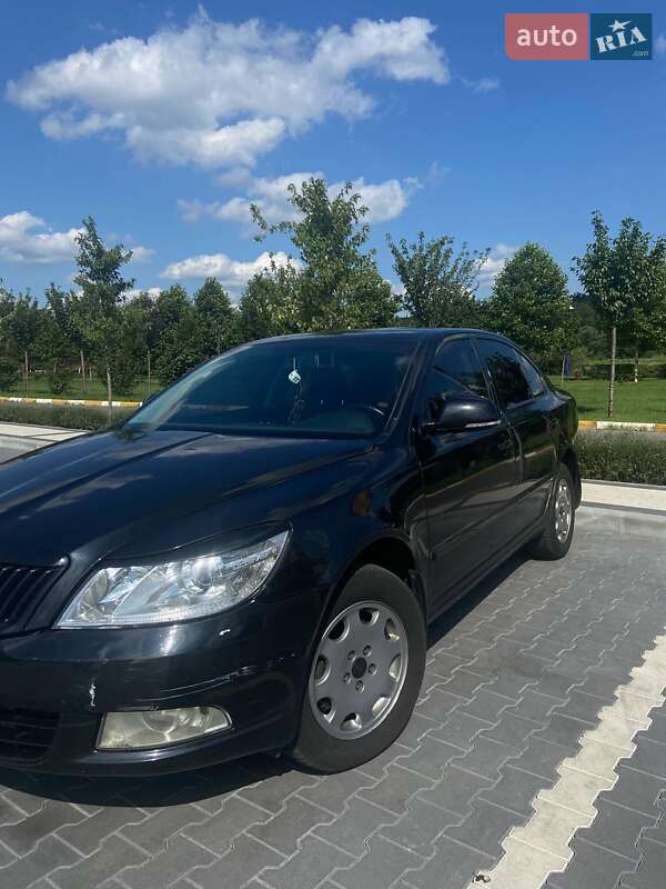 Лифтбек Skoda Octavia 2012 в 