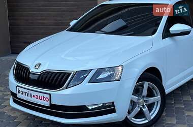Універсал Skoda Octavia 2018 в  фото 4 Універсал Skoda Octavia 2018 в