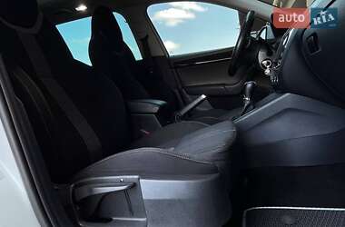 Універсал Skoda Octavia 2018 в  фото 78 Універсал Skoda Octavia 2018 в