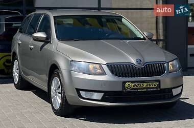Универсал Skoda Octavia 2015 в Ивано-Франковске