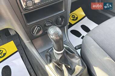 Лифтбек Skoda Octavia 2010 в 