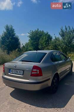 Лифтбек Skoda Octavia 2008 в 