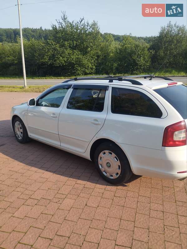 Универсал Skoda Octavia 2011 в Ровно фото 6 Универсал Skoda Octavia 2011 в Ровно