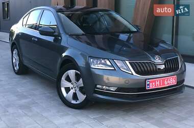 Лифтбек Skoda Octavia 2019 в Сваляве
