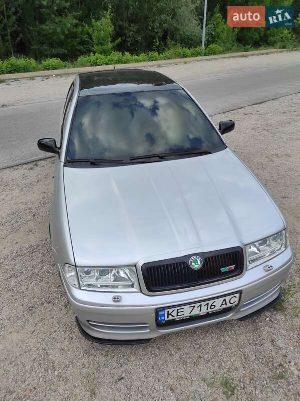 Лифтбек Skoda Octavia 2002 в Днепре