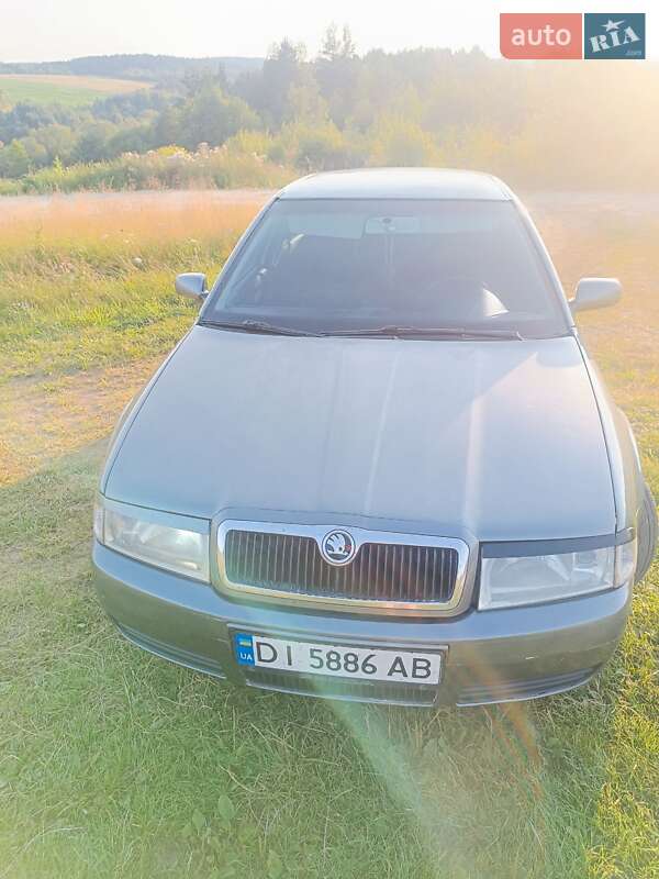 Skoda Octavia 2000