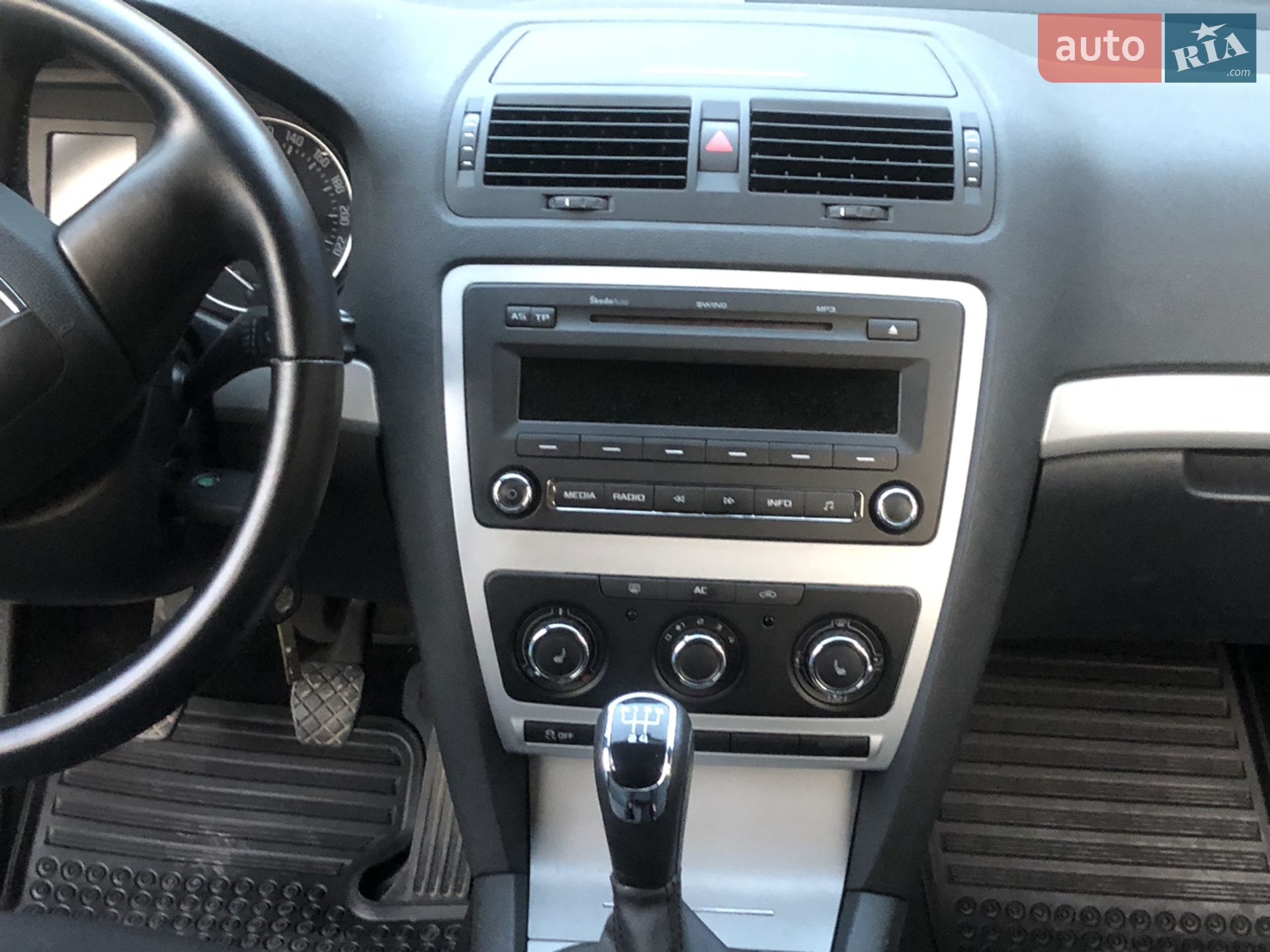 2012 Skoda Octavia - мініатюра 31
